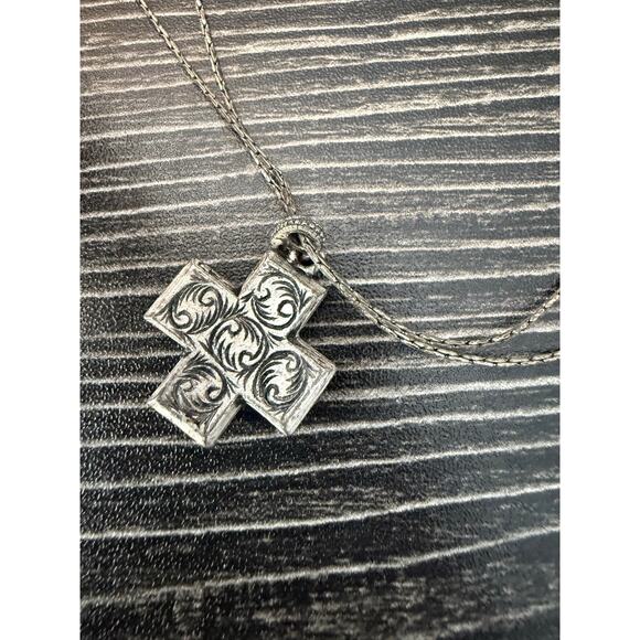 6/$25 VINTAGE 1928 Silver Tone Yellow Rhinestone Cross Necklace - Picture 3 of 6